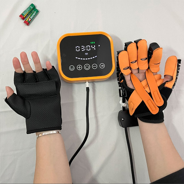 Găng tay robot tập phục hồi chức năng ngón tay